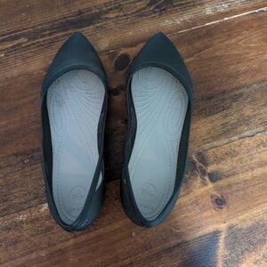 CROCS Women's Black Pointed Flats